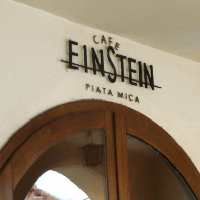 litere volumetrice iluminate, imprimari.ro, Einstein Cafe